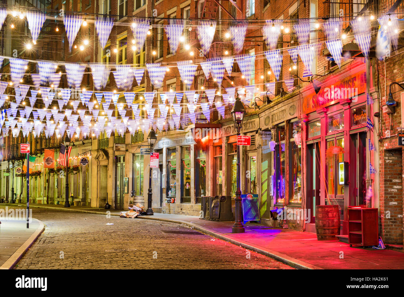 NEW YORK - 12 NOVEMBRE 2016 : Stone Street dans le quartier financier de Manhattan. Banque D'Images