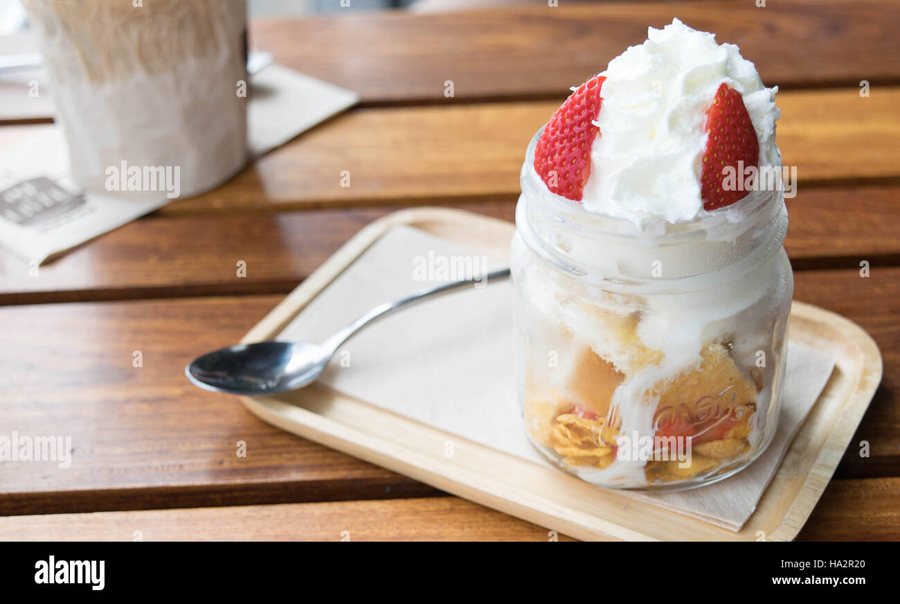 Miel, pain grillé. Banque D'Images