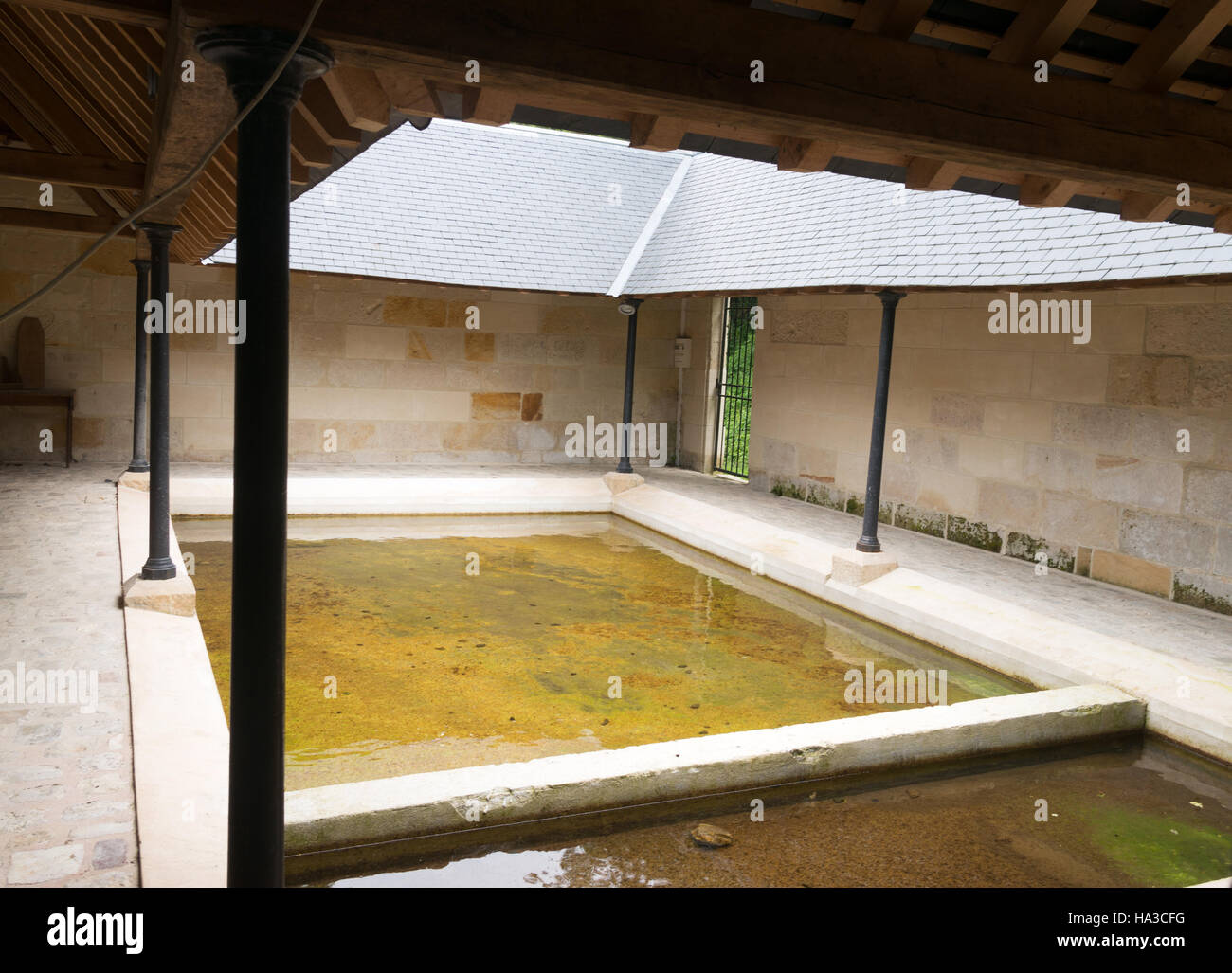 Lavoir de la grue ou lavoir, Ressons Le Long, Picardie, France, Europe Banque D'Images