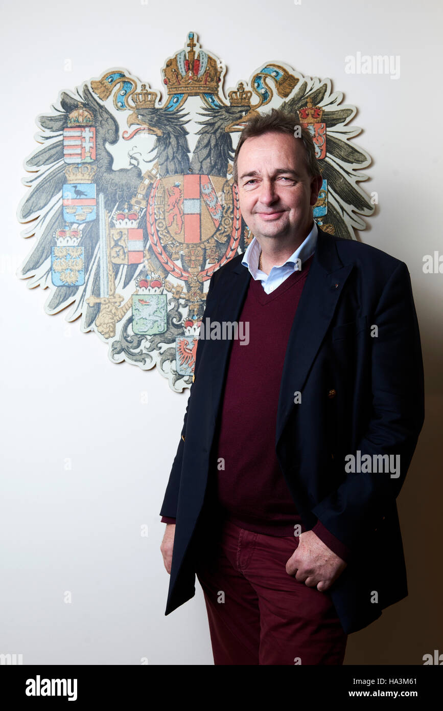 Portrait de Karl Habsburg-Lothringen, Karl von Habsburg (l'actuel chef