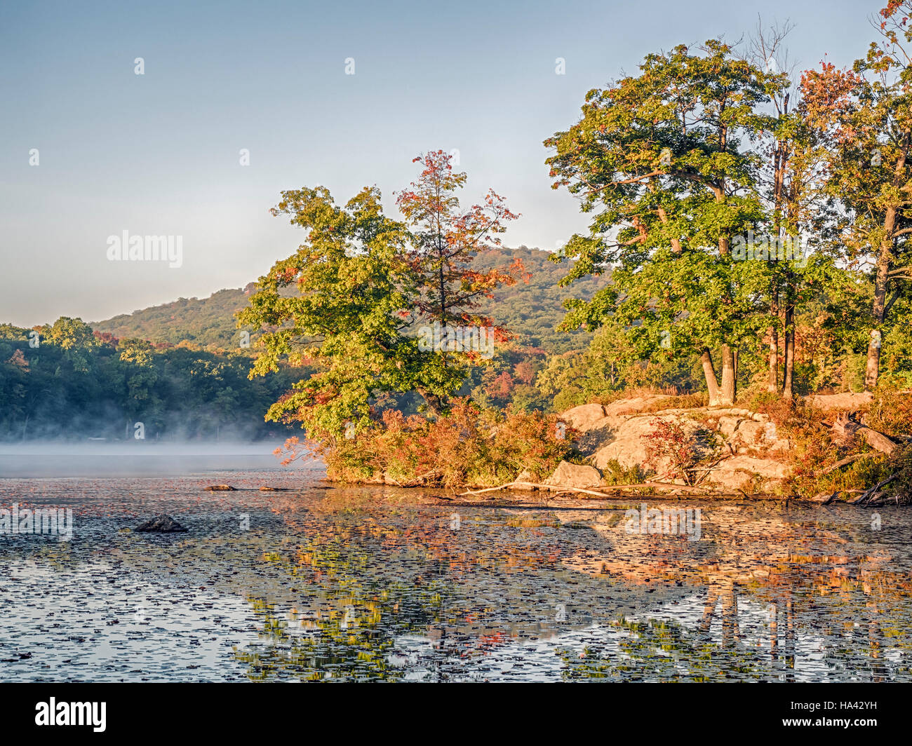 Parc d'État Harriman, l'État de New York au début de l'automne Banque D'Images