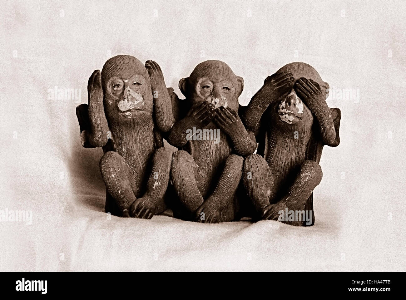 La fameuse statue de trois singes - voir aucun mal, ne rien entendre, ne rien dire. Banque D'Images
