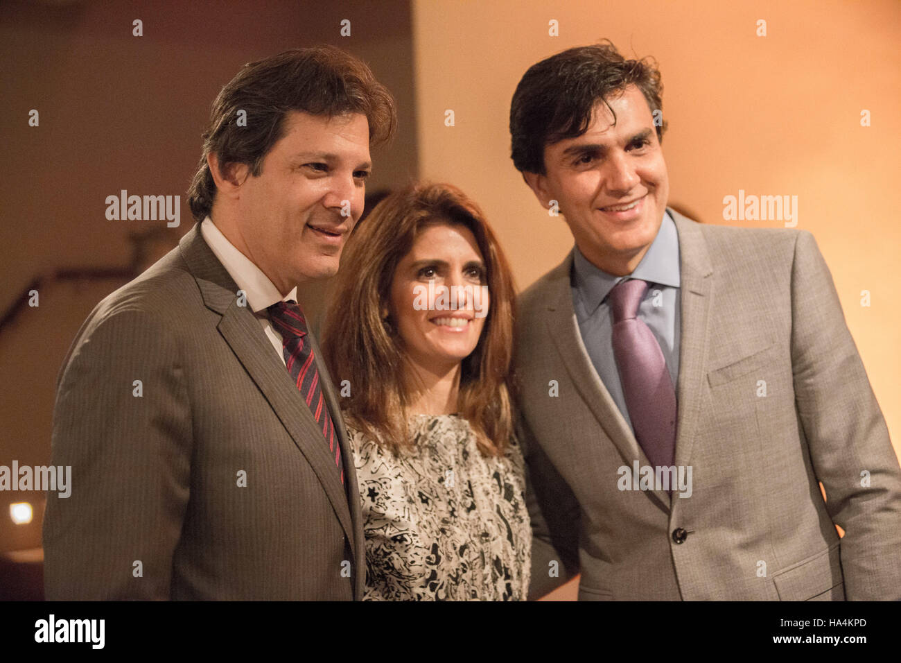 SÃO PAULO, SP - 27.11.2016 : HADDAD AUCUN JANTAR N LANÇAMENTO DA LCAM - Maire Fernando Haddad et sa femme Ana Estella Haddad, ont assisté à cette soirée du dimanche (27) au dîner (FCDL Diaspora libanaise chrétienne Foundation), à Brooklin Paulista SP zone au sud de la région. (Photo : Tom Vieira Freitas/Fotoarena) Banque D'Images