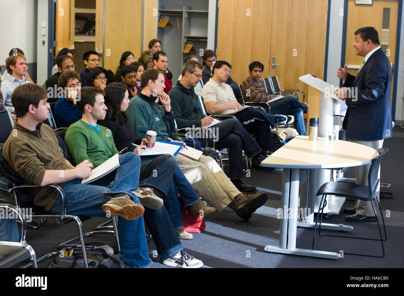 Le Département de l'énergie joue un rôle clé dans la promotion de la science et de la technologie dans la politique énergétique, contribuant à la sécurité nationale et aux efforts politiques liés à la gestion et à la durabilité de l'énergie. Banque D'Images