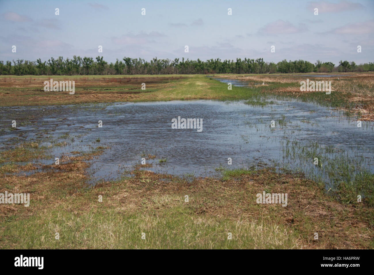 Fws-recouvrement-act-projets 5765271096 05-05-11 4-28-09 Inondations QVR U-26 W2 Voir l'évacuateur à E avant le travail Banque D'Images