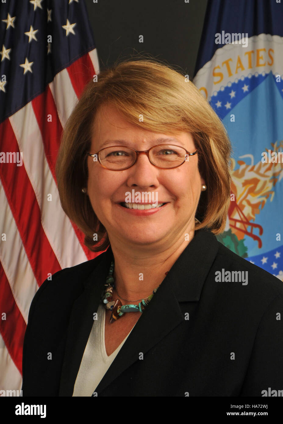 Portrait officiel d'Ann M. Bartuska, sous-secrétaire adjointe à la recherche, à l'éducation et à l'économie de l'USDA. Banque D'Images