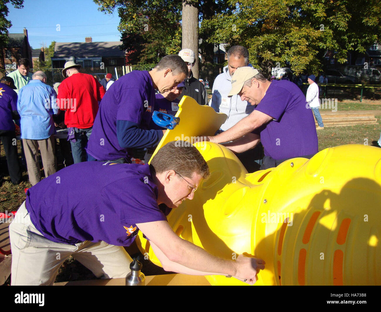 Cette image, cataloguée comme usdagov 5113975859, représente des membres du cabinet du gouvernement des États-Unis, reflétant un moment de l'histoire politique américaine avec un accent sur l'administration et le leadership de l'époque. Banque D'Images