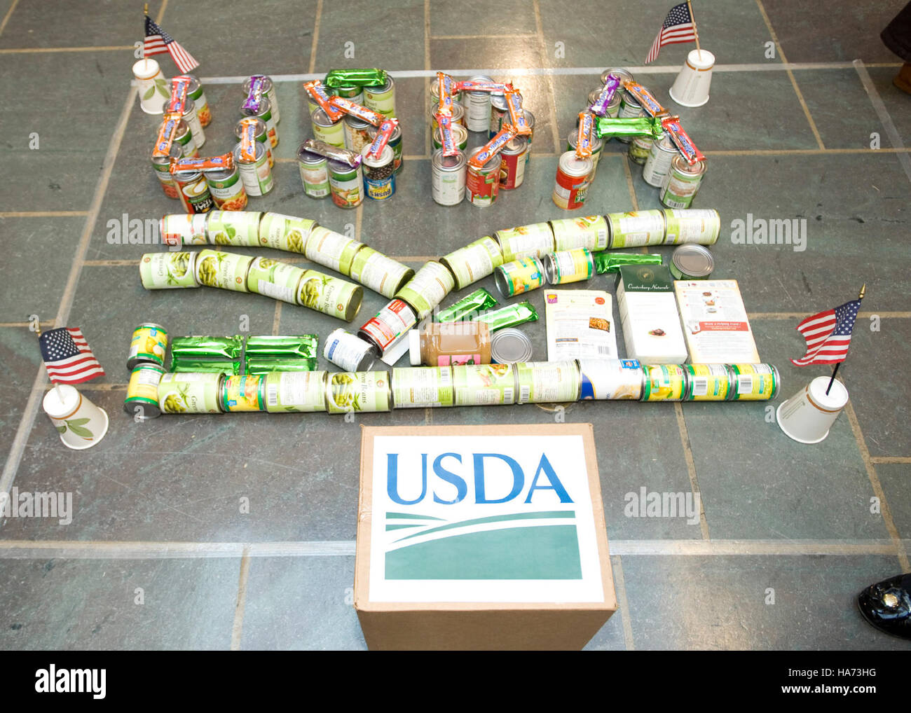 Cette image souligne la collaboration entre le département américain de l'Agriculture et les X Games, en mettant l'accent sur la durabilité et la sensibilisation à l'environnement. L'événement réunit des sports d'action et des initiatives écologiques dans un parc national, favorisant la conservation et la durabilité. Banque D'Images