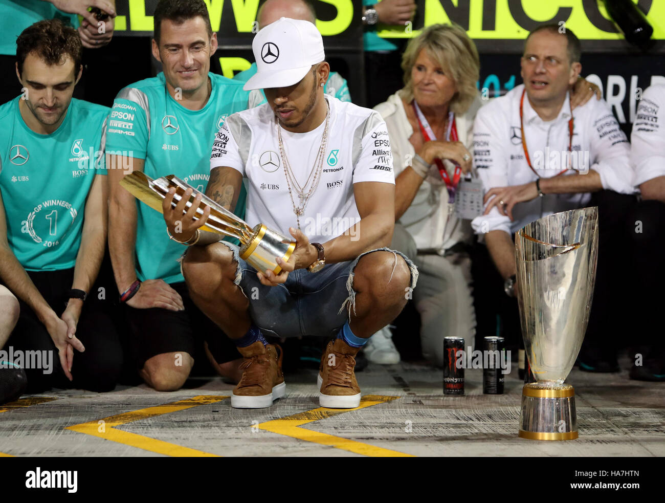 Mercedes Lewis Hamilton après le Grand Prix d'Abu Dhabi au Circuit de ...