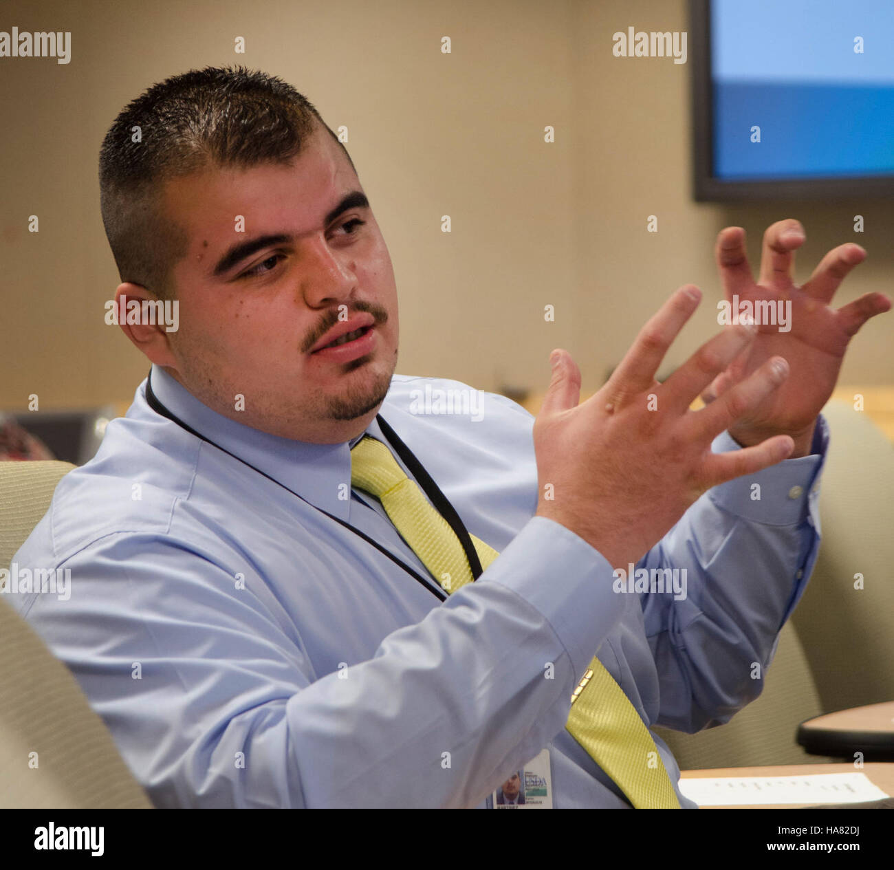 L'USDA a organisé une séance d'écoute des dirigeants au bâtiment sud de l'OHRM dans le cadre de son initiative Virtual University. Cet événement visait à engager les employés dans le développement du leadership, en mettant l'accent sur la croissance professionnelle, l'amélioration des compétences en leadership et la promotion du dialogue pour l'avancement professionnel au sein de l'USDA. Banque D'Images