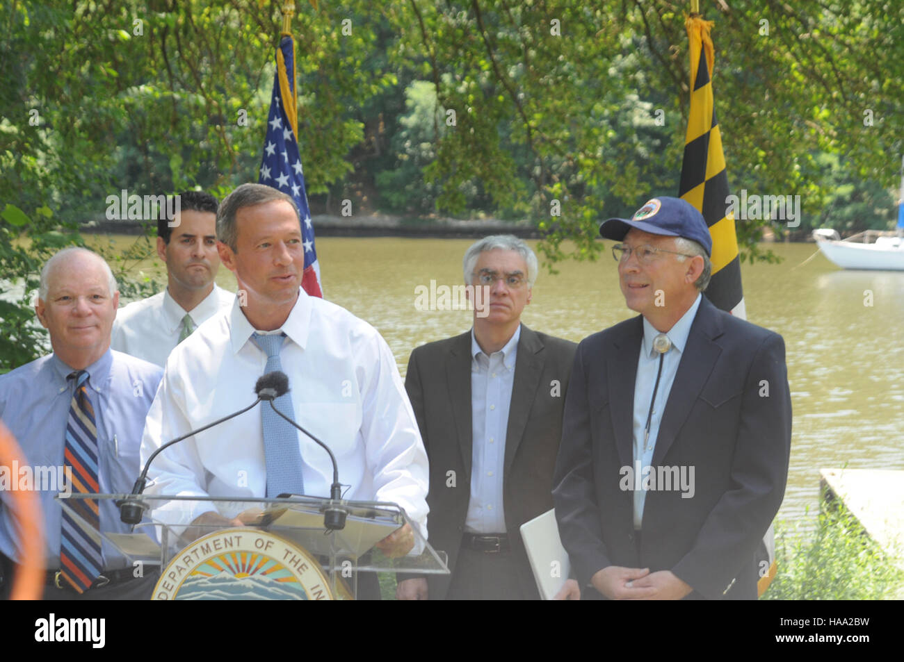 La séance d'écoute en plein air de l'Amérique dans la région de la baie de Chesapeake s'est concentrée sur la collecte des commentaires du public pour la préservation et la restauration de l'écosystème de la baie de Chesapeake. L'événement visait à relever les défis locaux de conservation et à promouvoir la gérance de l'environnement. Banque D'Images