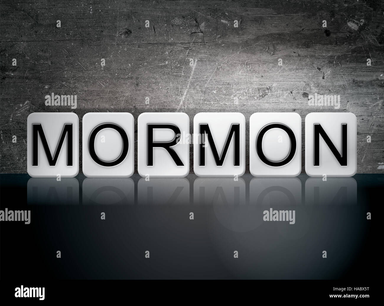 Le mot 'Mormon' écrit en blanc contre un dark vintage grunge background. Banque D'Images
