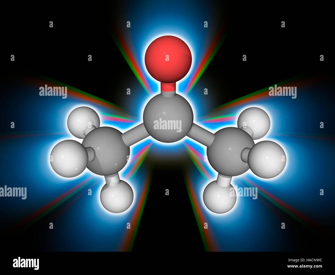 De l'acétone. Le modèle moléculaire de la cétone de l'acétone (C3.H6.O). Ce liquide incolore liquide inflammable, largement utilisé comme solvant, est l'exemple le plus simple d'une cétone. Il est également connu sous le nom de propanone. Les atomes sont représentés comme des sphères et sont codés par couleur : carbone (gris), l'hydrogène (blanc) et d'oxygène (rouge). L'illustration. Banque D'Images