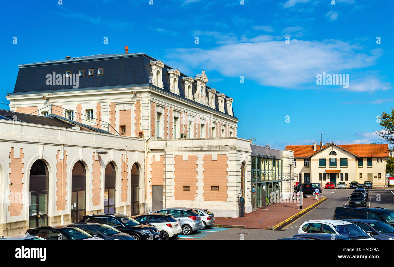 La gare de Hendaye en France, à la frontière espagnole. Banque D'Images