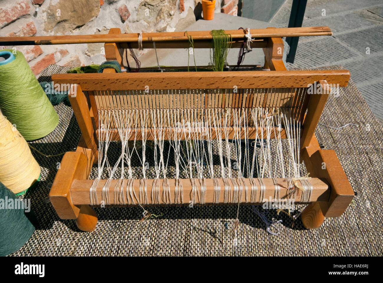 Au Village De Haraneya, Des Tapis Pittoresques Sont Nés Des Cordes Du Métier à Tisser - Le Progrès Egyptien Au Village De Haraneya, Des Tapis Pittoresques Sont Nés Des Cordes Du Métier à Tisser - Le Progrès Egyptien