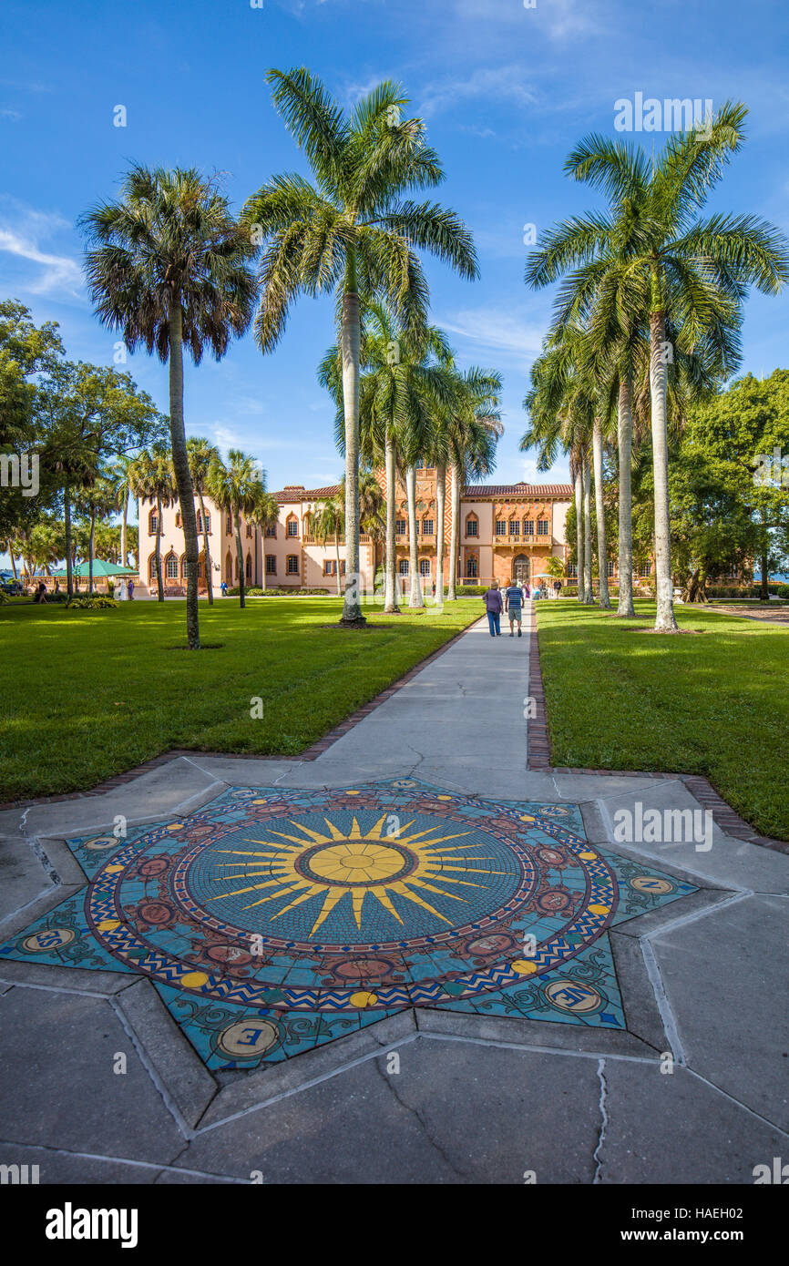 Ca' d'Zan l'opulent hôtel particulier dans le style renaissance méditerranéenne de John & en Ringling à Sarasota en Floride Banque D'Images