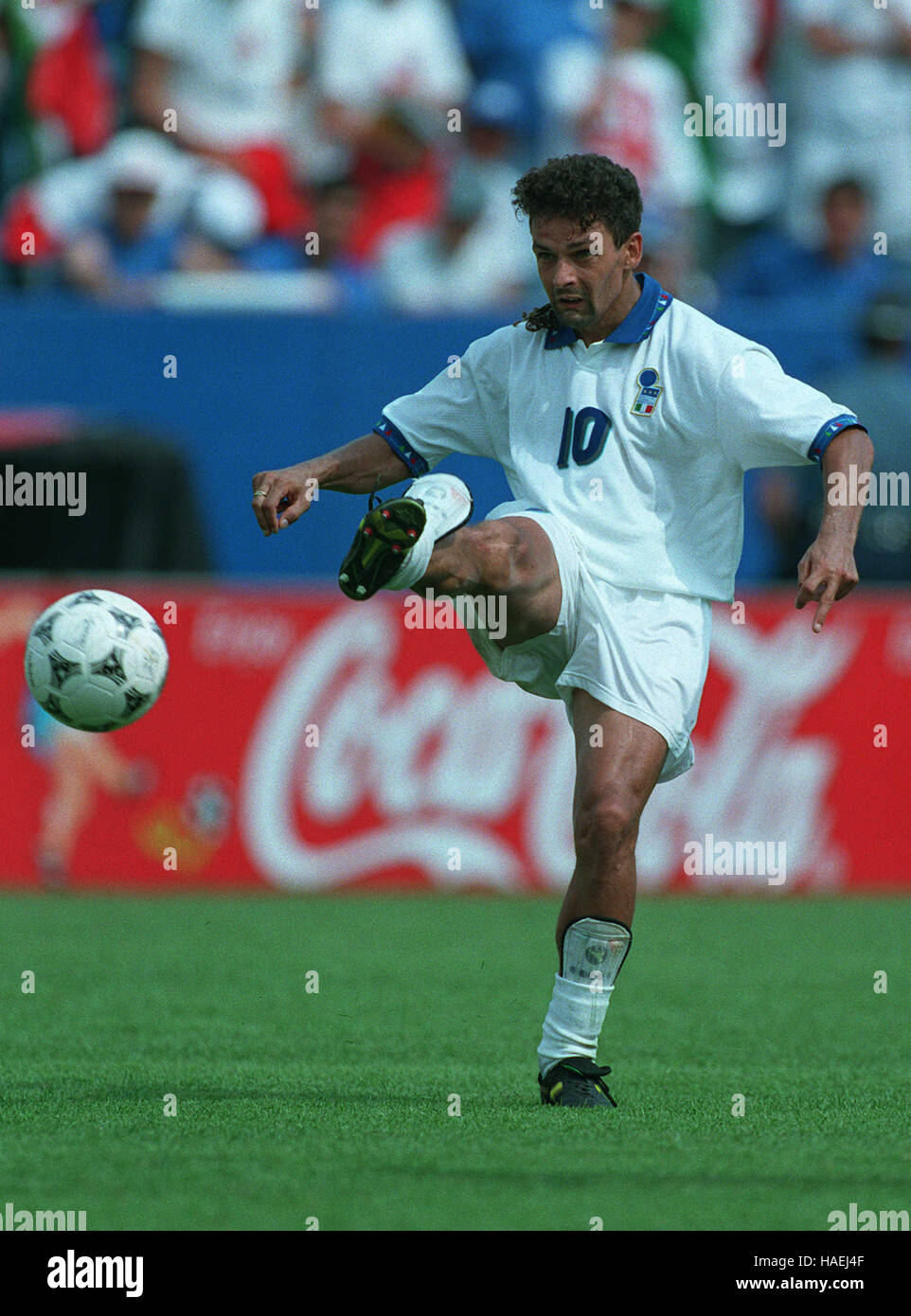 Magazine Football Japonais 1995 - Roberto Baggio (Italie/Juventus) - Édition Rare - Livre