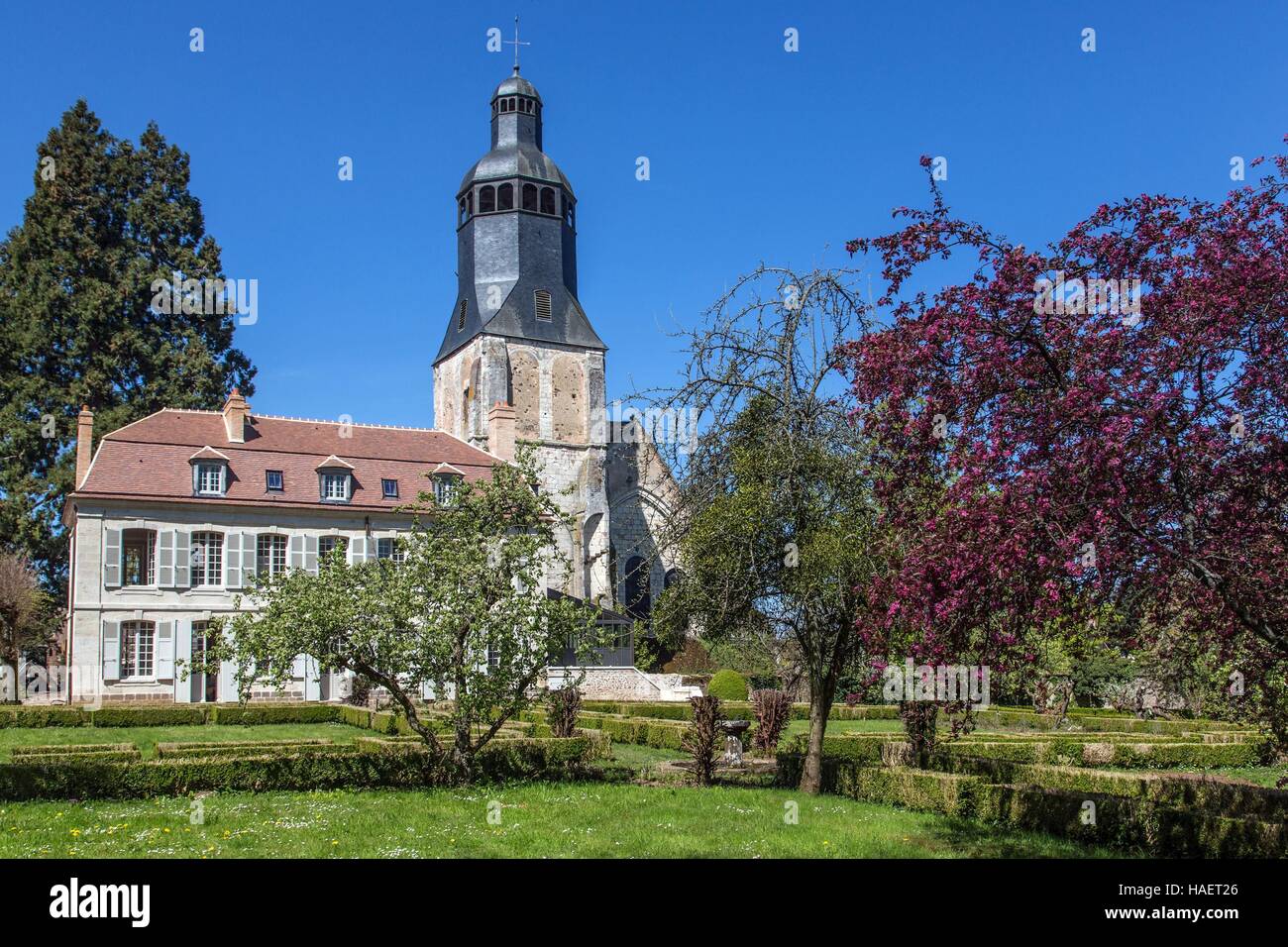 Restauration de l'ancienne école militaire, propriété de Stéphane Bern en Thiron Gardais, EURE ET LOIR (28), centre-VAL DE LOIRE, FRANCE Banque D'Images
