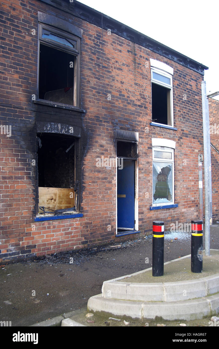 Fire endommagé la maison, détruite par l'incendie, Hull Banque D'Images