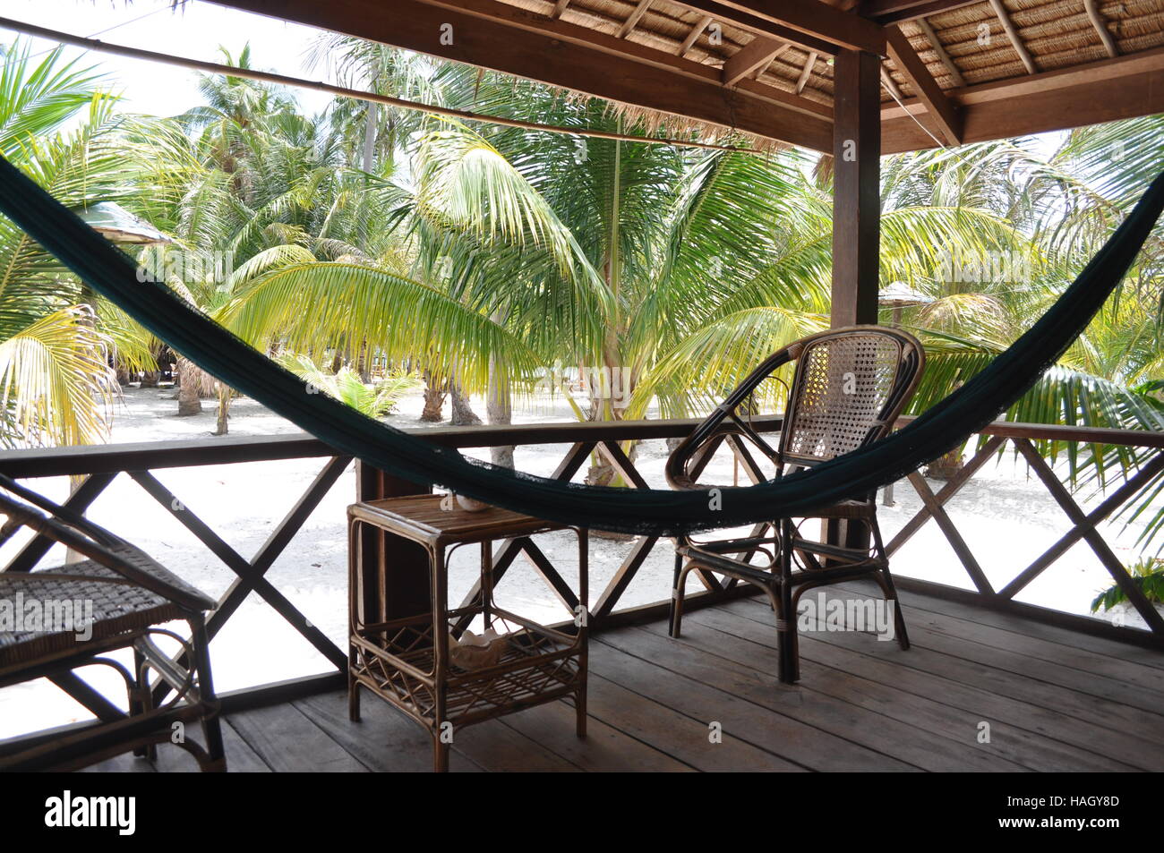 Un rêve d'un simple bungalow plage sur l'île de Koh Rong, Cambodge Banque D'Images