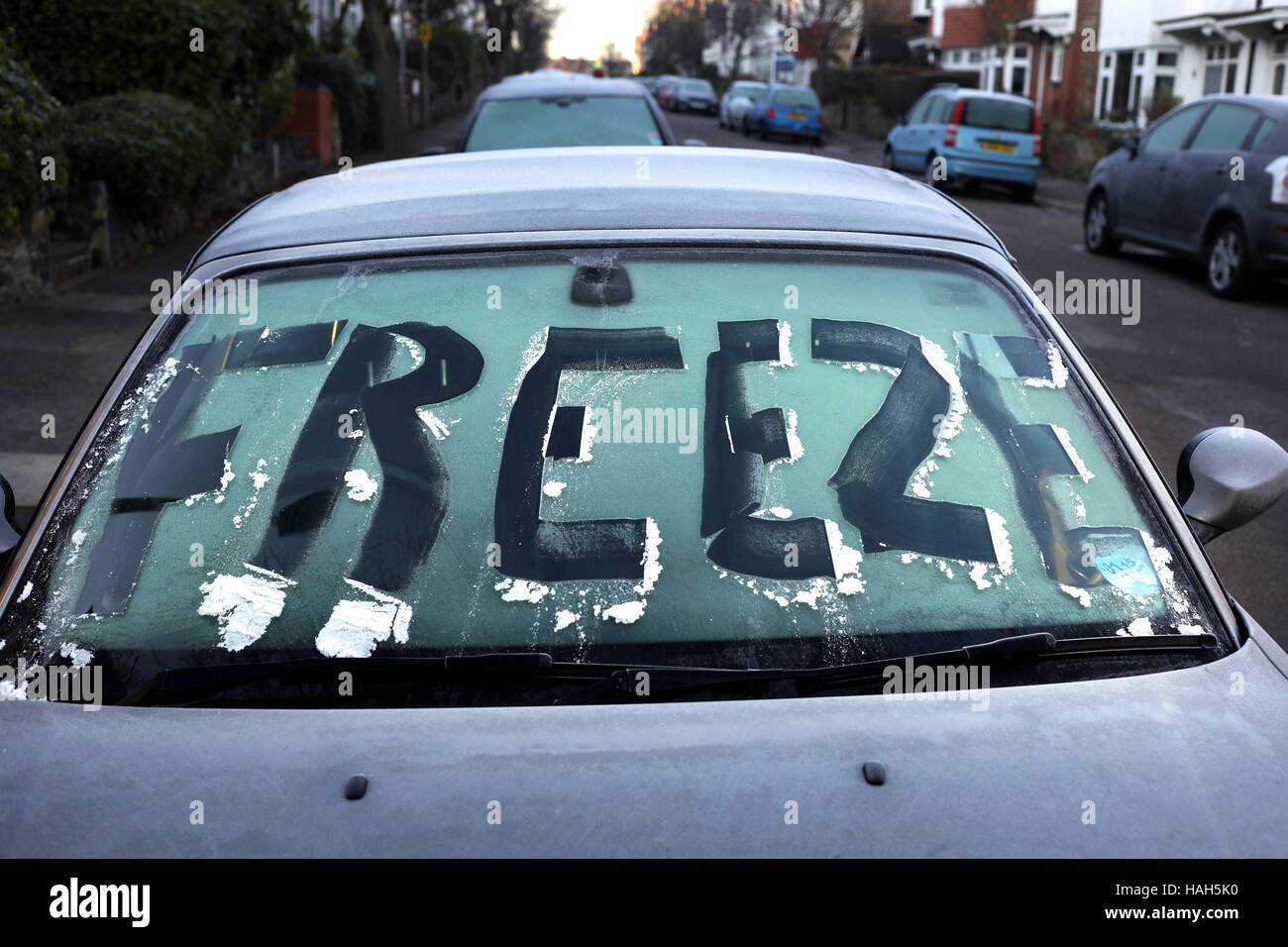 Pare-brise de voiture gel gelée mot écrit en gel Banque D'Images