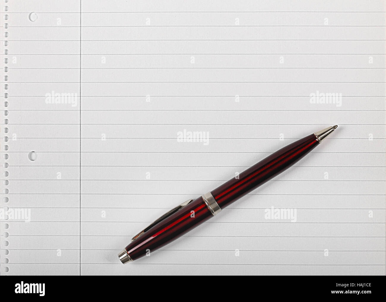 Feuille vierge papier ligné et pen Banque D'Images