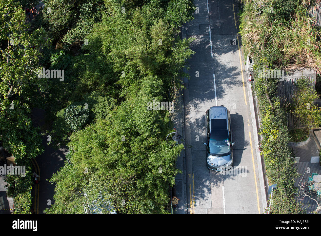 Une voiture roulant dans le Victoria Peak Hong Kong Banque D'Images