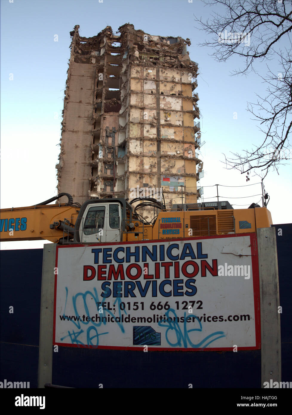 Démolition de la tour de Glasgow haut de blocs appartements ou de gratte-ciel Banque D'Images