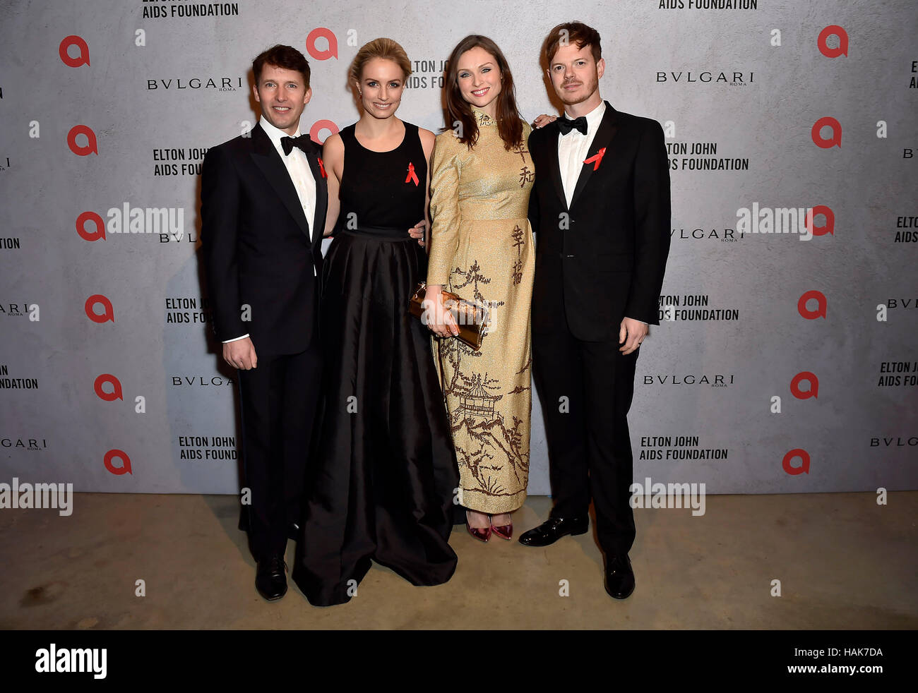 James Blunt, Sofia Wellesley, Sophie Ellis-Bextor et Richard Jones assistant à l 'Œil Radical" Exposition de photos pour la Fondation Elton John contre le sida à la Tate Modern, Bankside, Londres. Banque D'Images