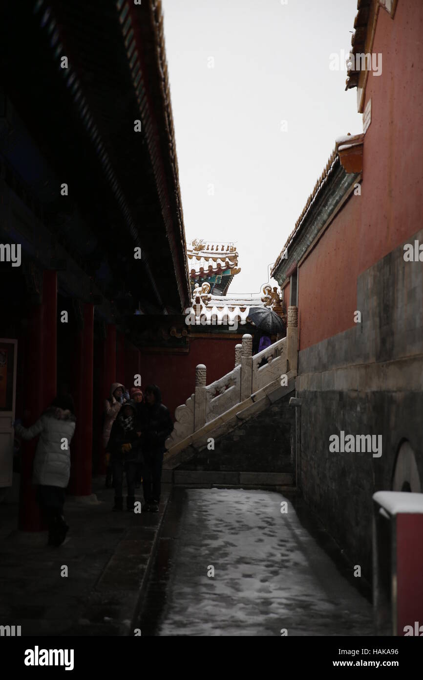 Toit couvert de neige palace, Forbidden City, Beijing, Chine Banque D'Images