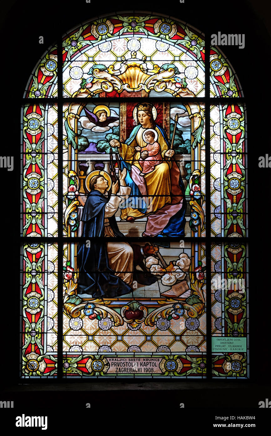 Vierge Marie avec l'enfant Jésus et de Saint Dominique, vitrail Banque D'Images