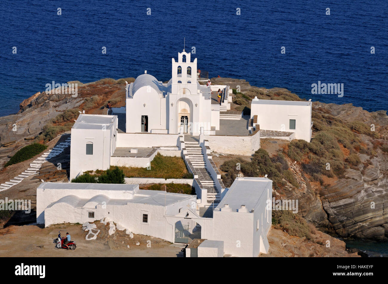 Dans l'île de Sifnos monastère Chrisopigi, Grèce Banque D'Images