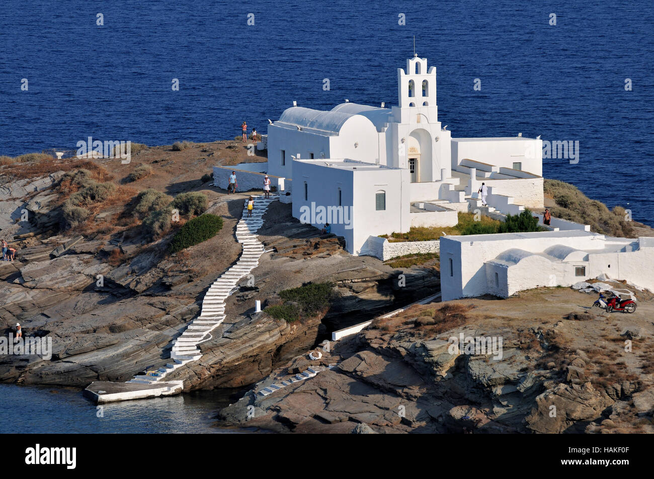 Dans l'île de Sifnos monastère Chrisopigi, Grèce Banque D'Images