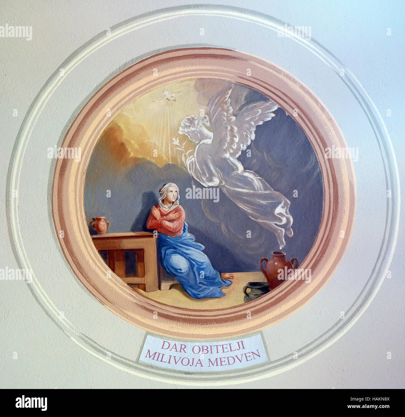 Annonciation de la Vierge Marie dans l'église paroissiale de fresque de la Sainte Trinité de Krasic, Croatie Banque D'Images