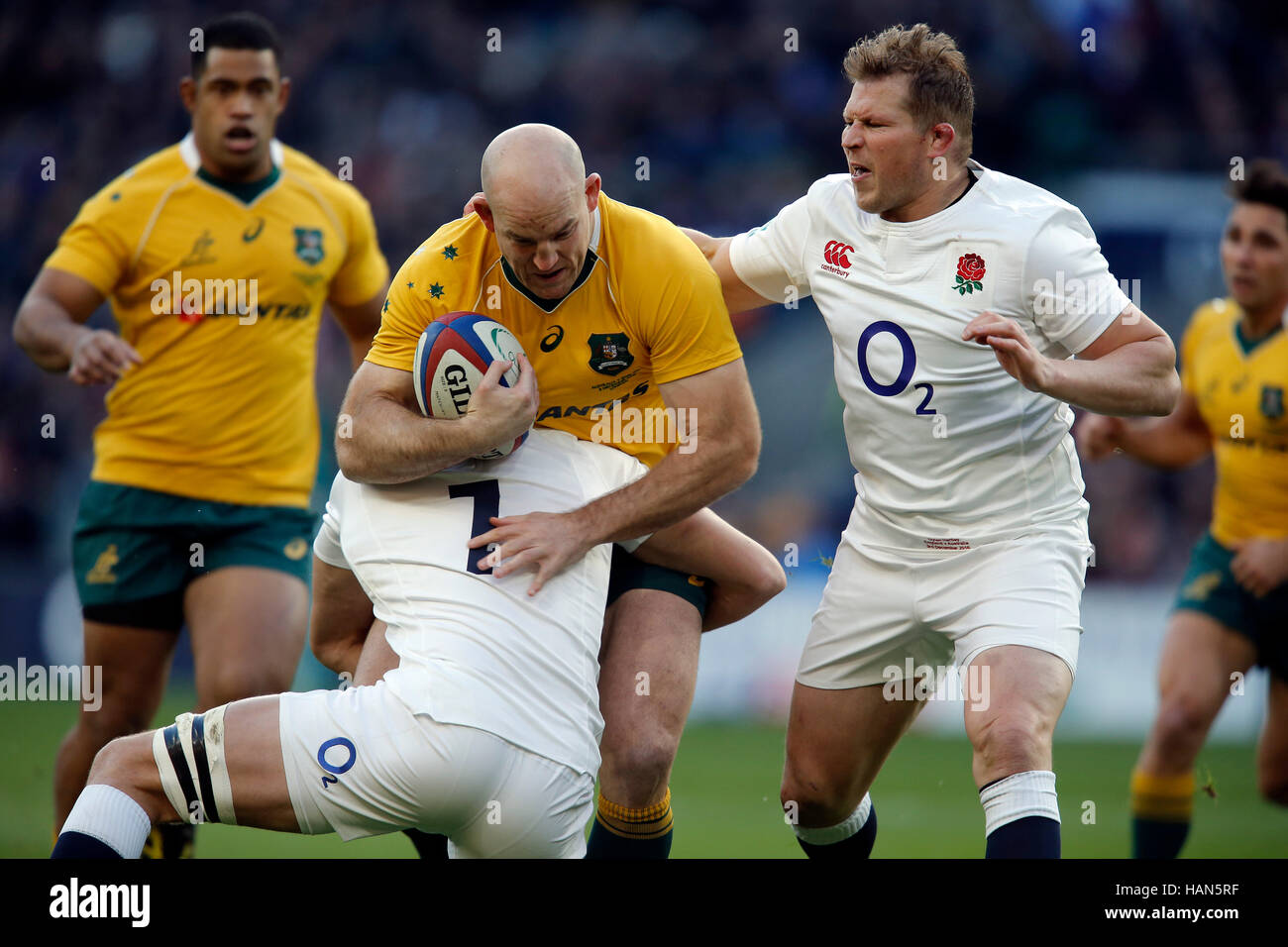 Londres, Royaume-Uni. 19Th Mar, 2016. Stephen Moore, Tom Wood, Dylan Hartley Angleterre V Australie Angleterre V Australie, Internationaux de novembre 2016 Twickenham, Londres, Angleterre 03 Décembre 2016 Internationaux de novembre 2016 Le Stade de Twickenham, Londres, Angleterre Allstar Crédit : photo library/Alamy Live News Banque D'Images