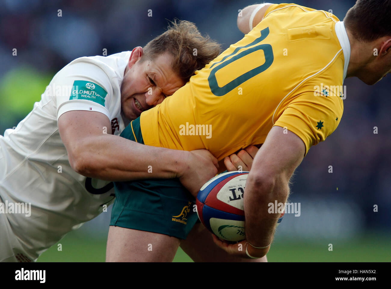 Dylan Hartley & Bernard Foley Angleterre V Australie Angleterre V Australie, Internationaux de novembre 2016 Twickenham, Londres, Angleterre 03 Décembre 2016 Internationaux de novembre 2016 Le Stade de Twickenham, Londres, Angleterre Allstar Crédit : photo library/Alamy Live News Banque D'Images