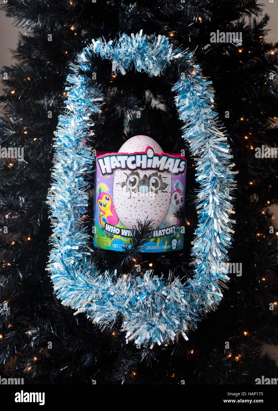 Hatchimals - doit avoir le jouet de Noël de 2016. Banque D'Images