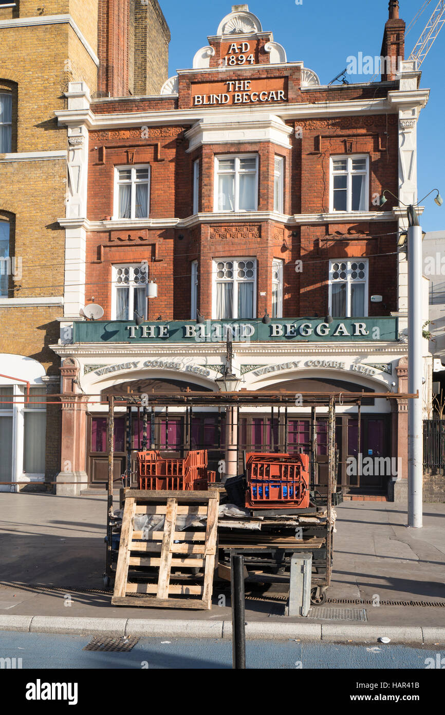 Le mendiant aveugle public house, Whitechapel Road, London Banque D'Images