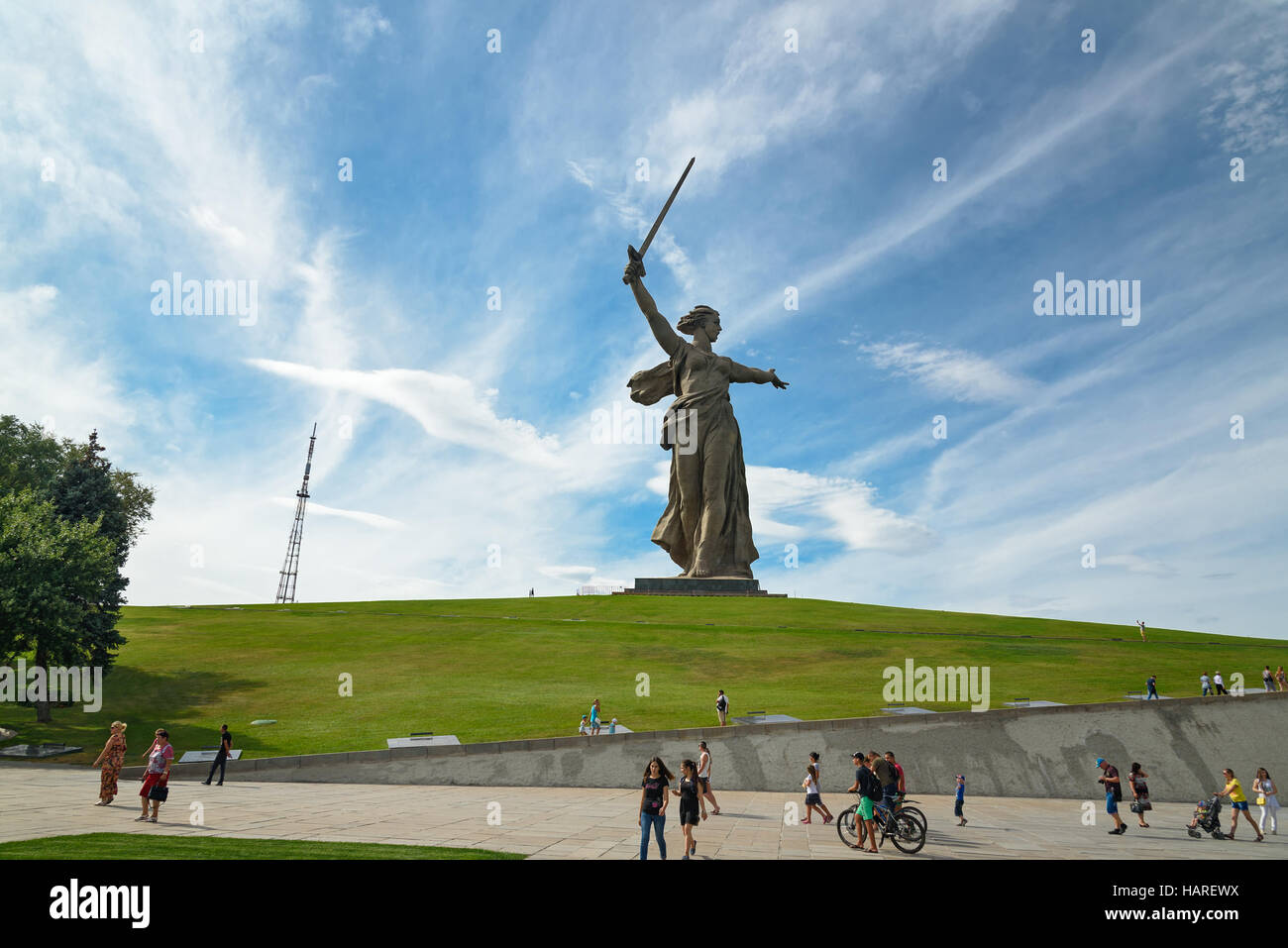 Les appels de la mère patrie monument. Mamaïev Kourgan complexe commémoratif. Volgograd, Russie Banque D'Images Les appels de la mère patrie monument. Mamaïev Kourgan complexe commémoratif. Volgograd, Russie Banque D'Images