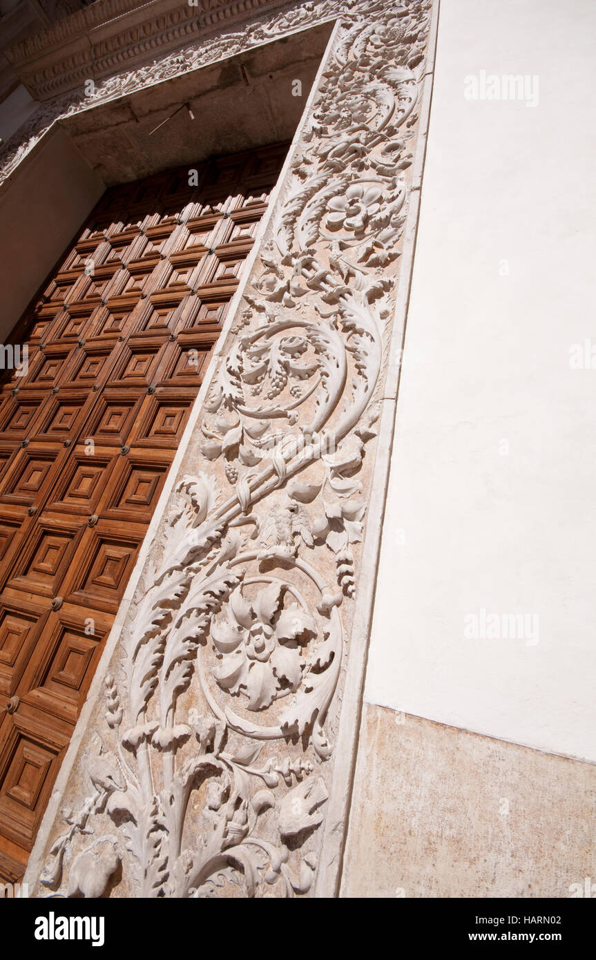 L'Italie, Lombardie, Mantoue, Chiesa di Sant'Andrea, l'Église Entrée Décoration Banque D'Images