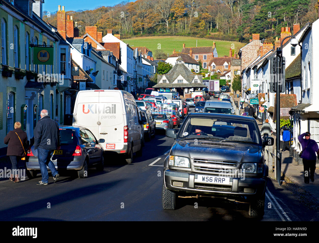 High Street, dans le village de Dunster, Somerset, England UK Banque D'Images