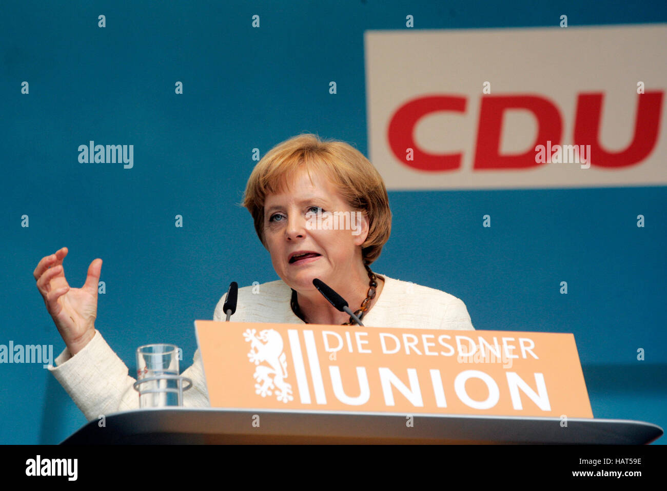 La chancelière allemande, Angela Merkel, soutenant le candidat maire Helma Orosz lors d'une visite à Dresde, Saxe Banque D'Images