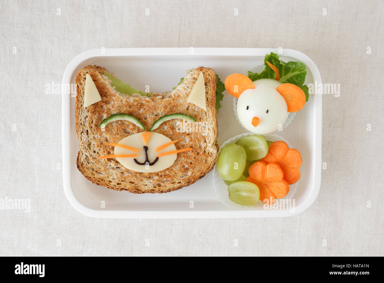 Chat et souris dîner sain fort, fun food art pour enfants Banque D'Images