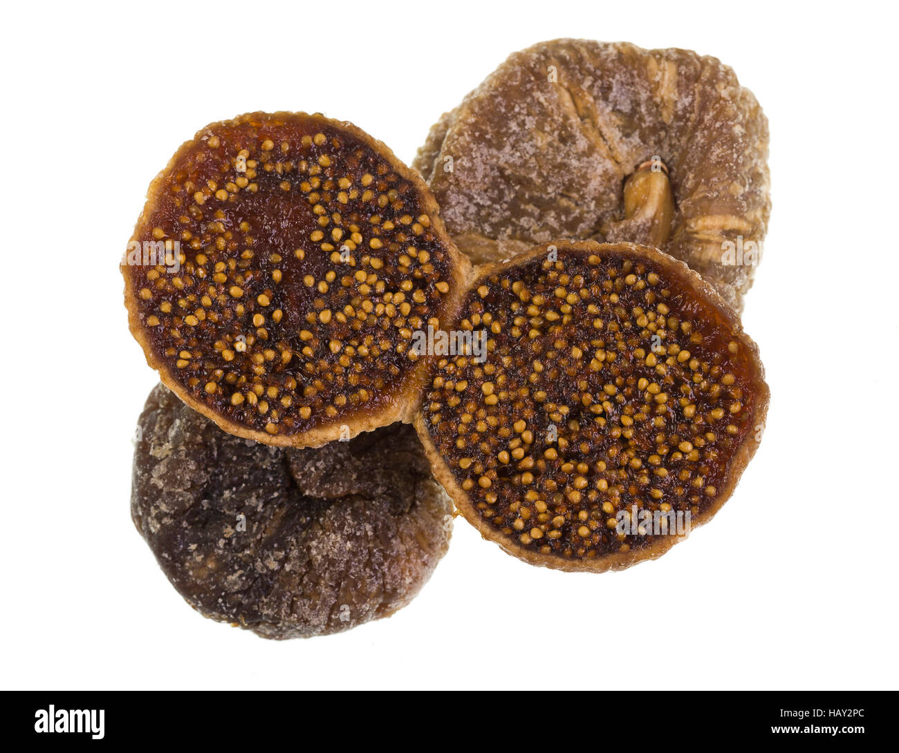 Les figues séchées isolé sur fond blanc. Figues poussent sur l'arbre Ficus (Ficus carica). Banque D'Images