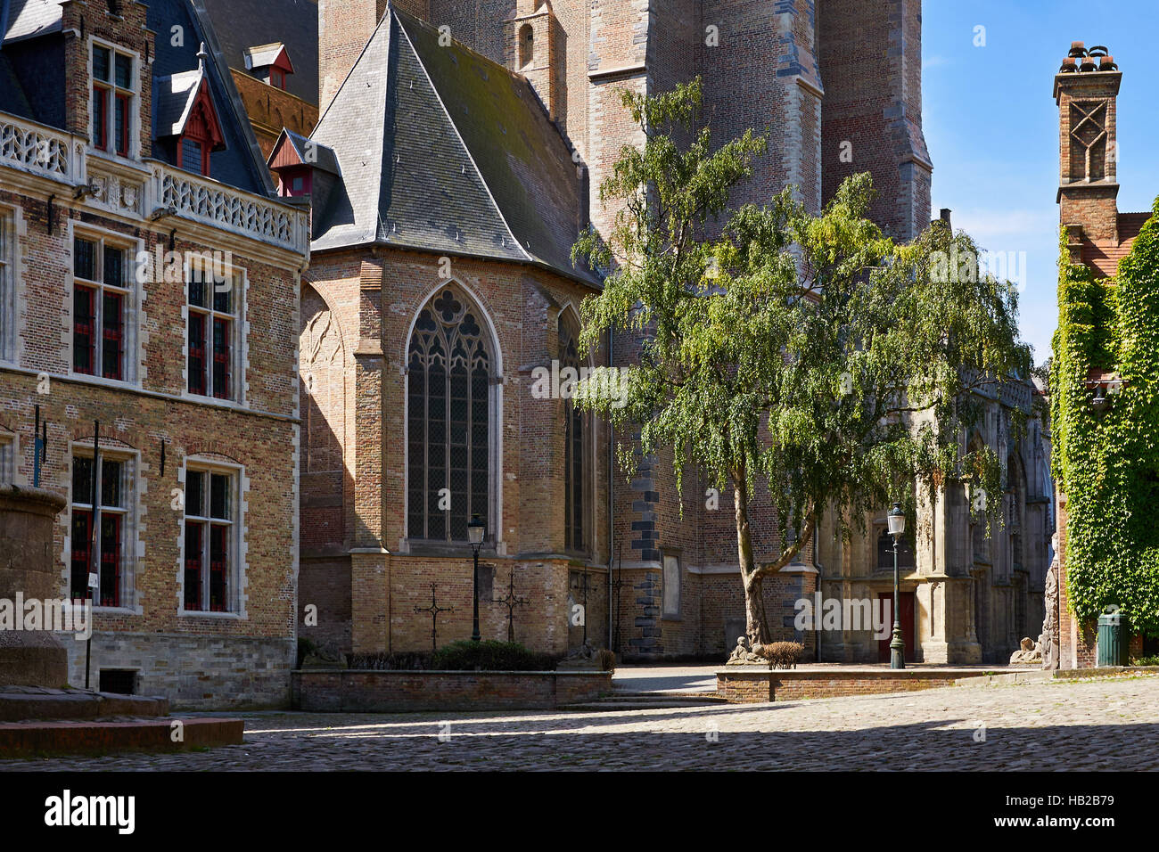 Onze-Lieve-Vrouwekerk, Bruges, Belgique Banque D'Images