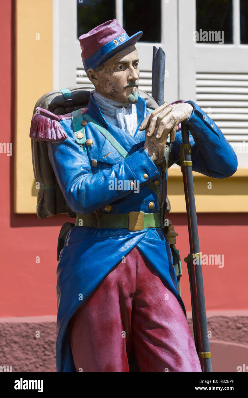 Vintage statue en bois militaire, Manaus, Brésil Banque D'Images