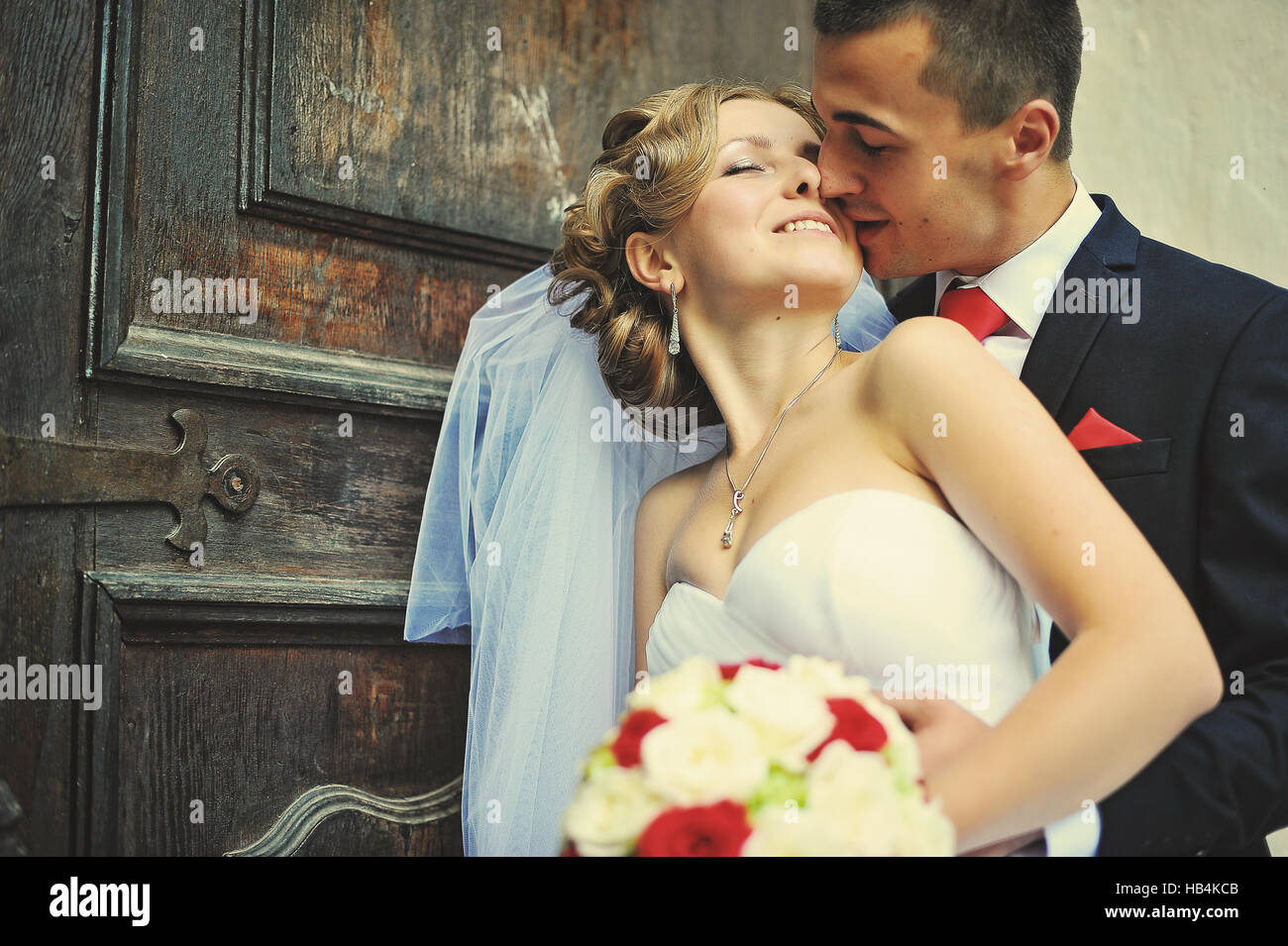 Close up portrait of wedding couple in love Banque D'Images