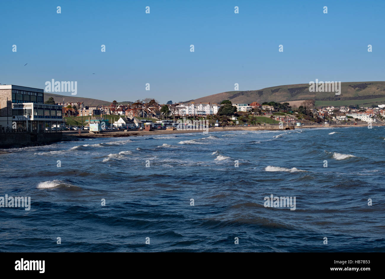 Front de Swanage, vue de la jetée. Banque D'Images