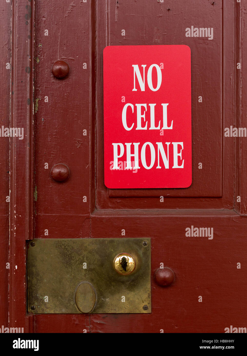 Panneau rouge pour pas de téléphone cellulaire Banque D'Images