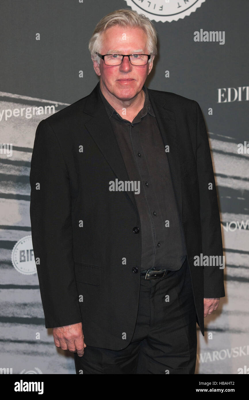 Londres, Royaume-Uni. 4 décembre 2016. Acteur Phil Davis. Tapis rouge pour les arrivées 2016 British Independent Film Awards au Old Billingsgate. Banque D'Images